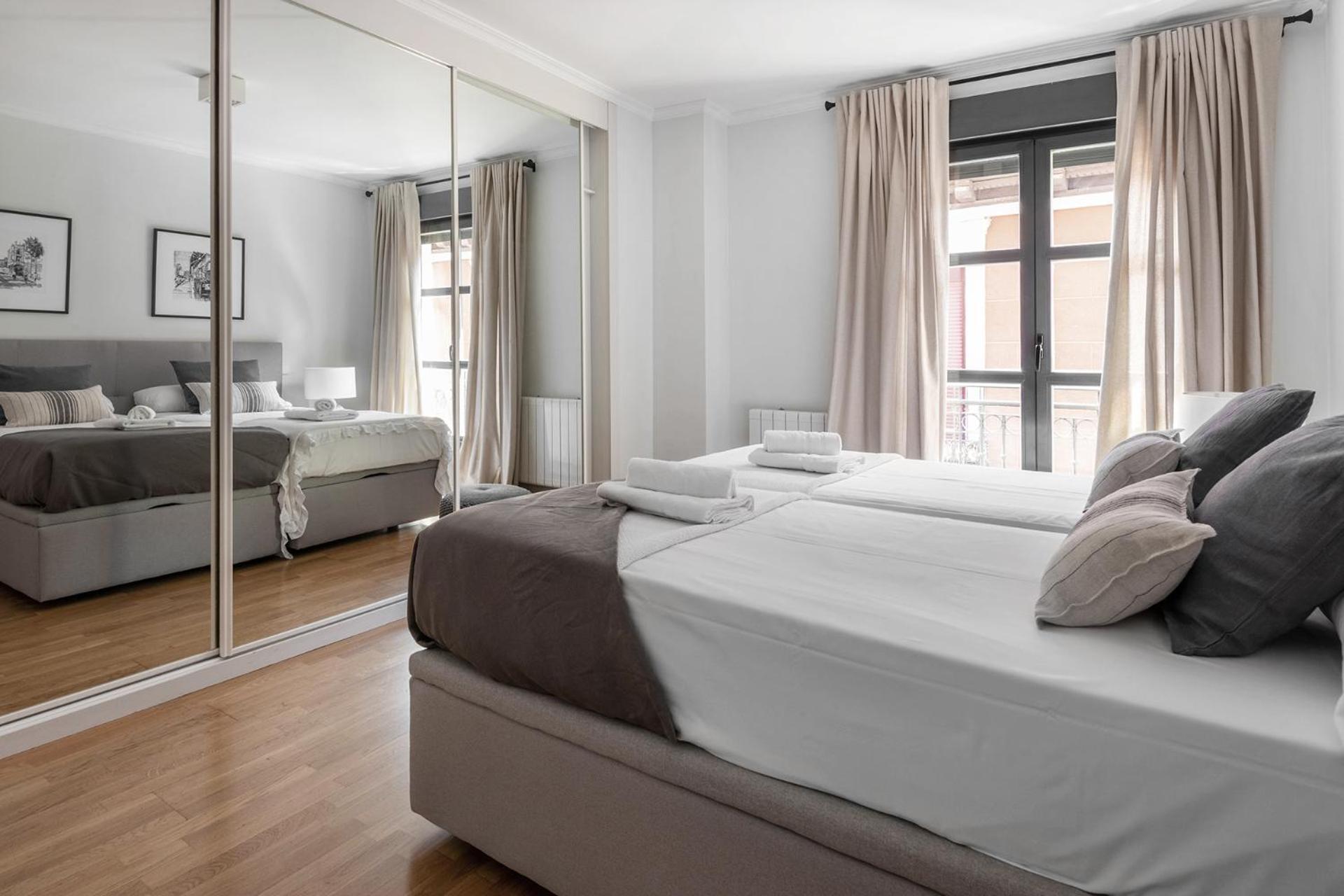 Luxury And Cozy- 2 Bedrooms 2 Bathrooms -Mintystay- Herradores 마드리드 외부 사진